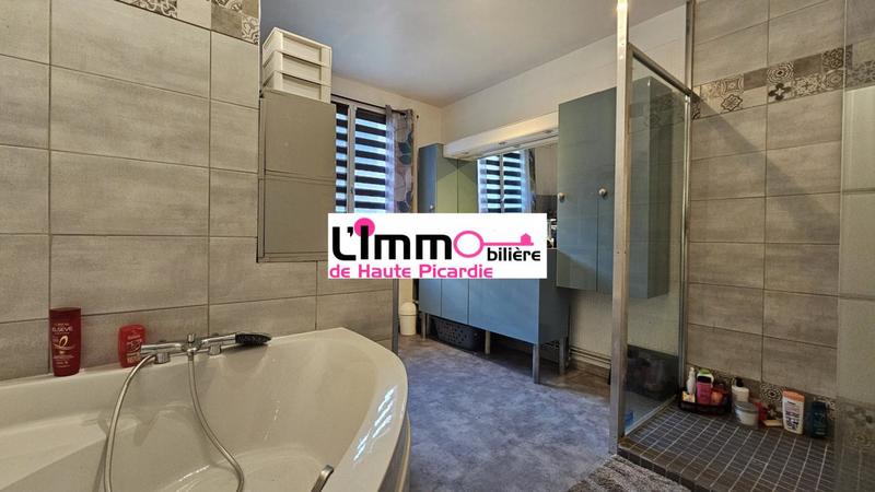 Maison traditionnelle - 142 m² - 5 pièces