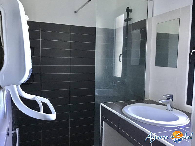 Maison contemporaine - 115 m² - 5 pièces