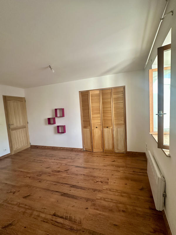 Maison de village - 97 m² - 3 pièces