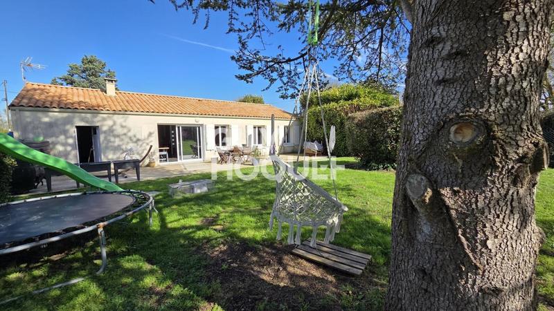 Maison - 90 m² - 4 pièces