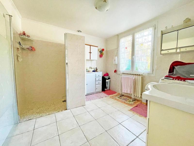 Maison en pierre - 95 m² - 3 pièces