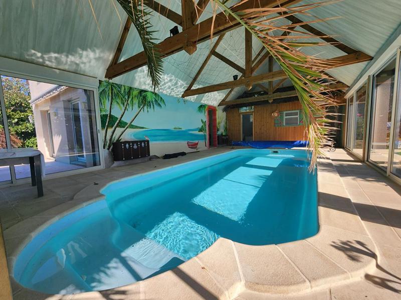 Maison - 246 m² - 7 pièces