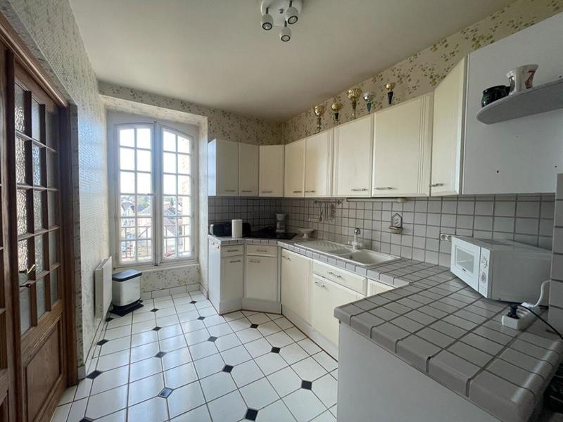 Appartement - 98 m² - 4 pièces