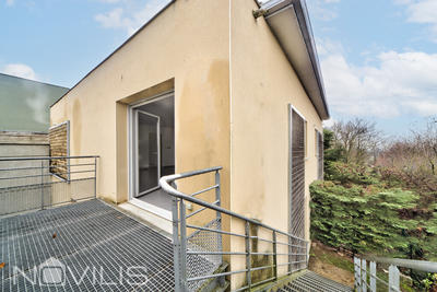 Villa - 95 m² - 5 pièces