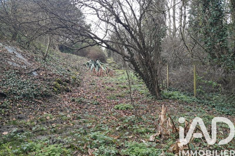 Maison - 203 m² - 10 pièces