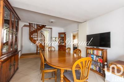 Maison - 75 m² - 4 pièces