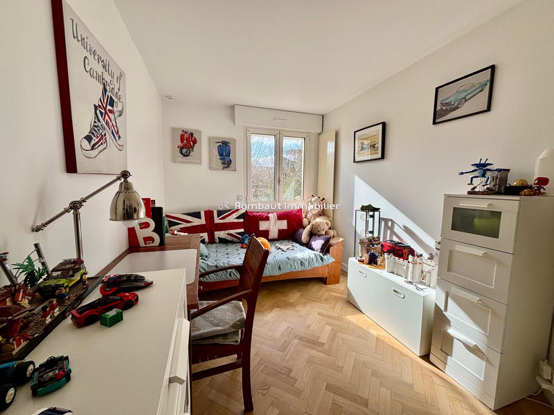 Appartement - 96 m² - 4 pièces