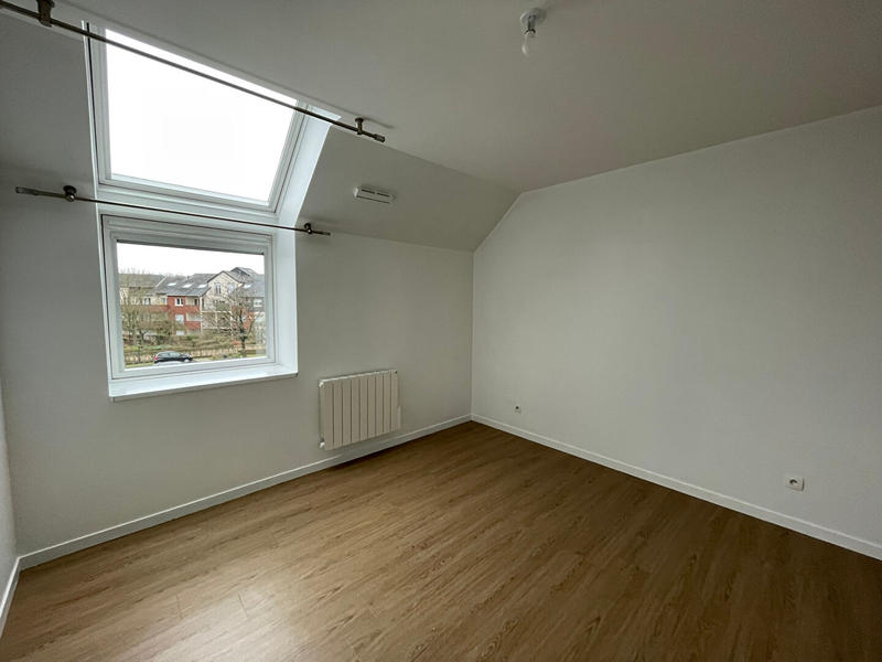 Appartement - 96 m² - 4 pièces