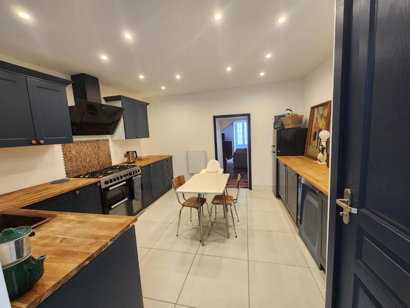 Maison - 98 m² - 3 pièces