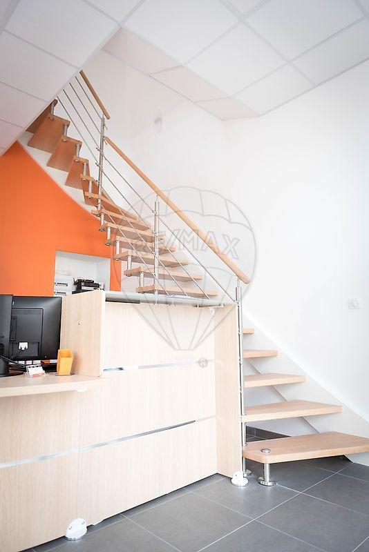 Immeuble - 240 m² - 10 pièces