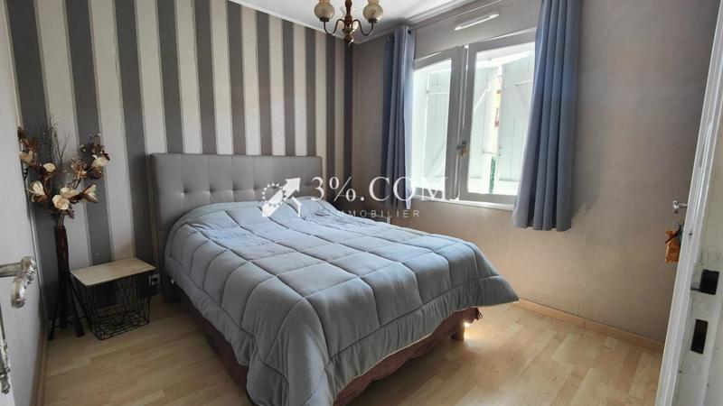 Maison - 136 m² - 6 pièces