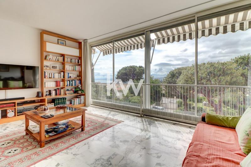 Appartement - 107 m² - 4 pièces