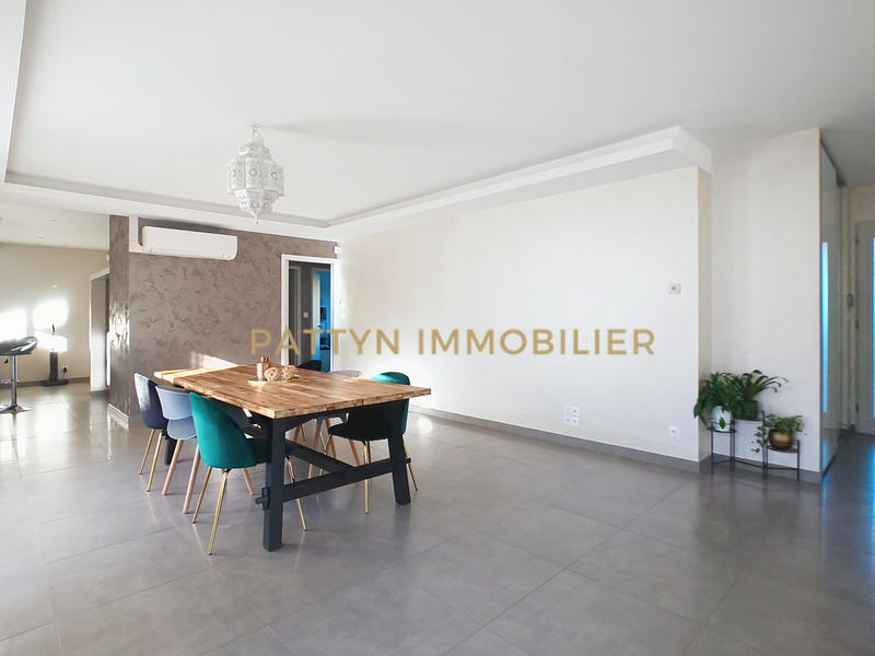 Maison - 159 m² - 7 pièces