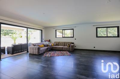 Maison - 146 m² - 5 pièces