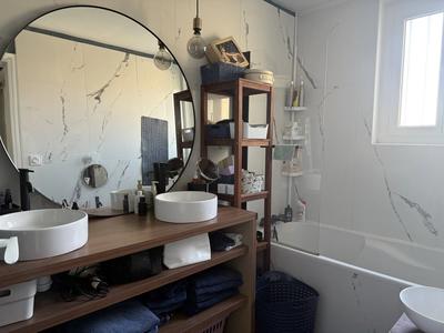 Maison - 185 m² - 7 pièces