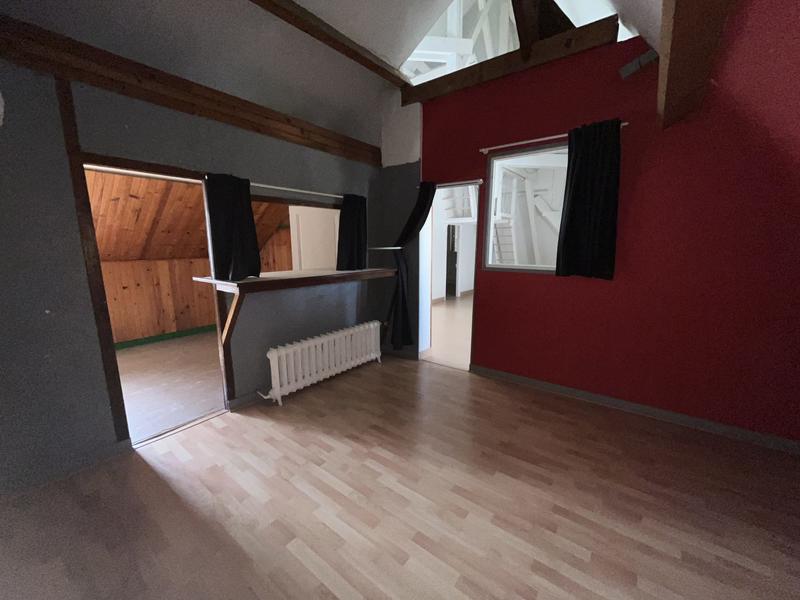 Maison - 226 m² - 6 pièces