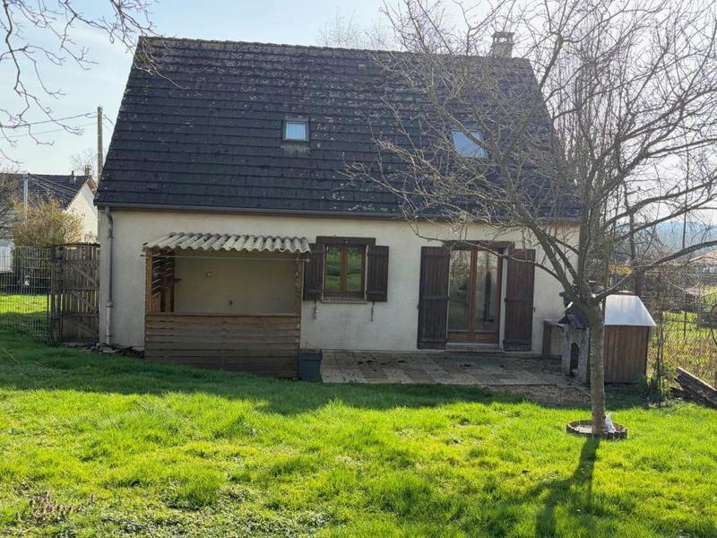 Maison - 94 m² - 4 pièces