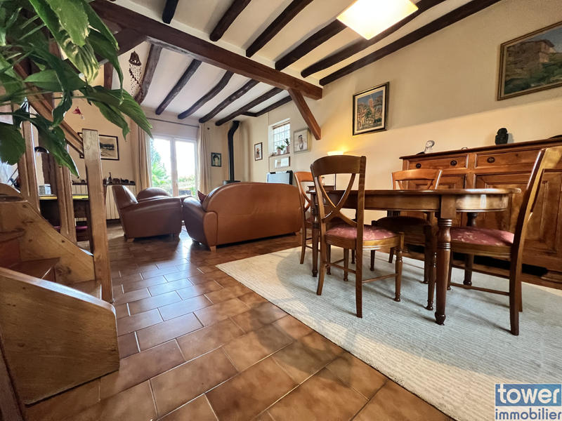 Maison - 87 m² - 5 pièces