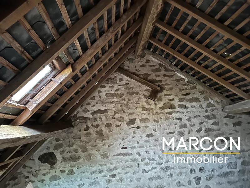 Immeuble mixte - 103 m² - 9 pièces