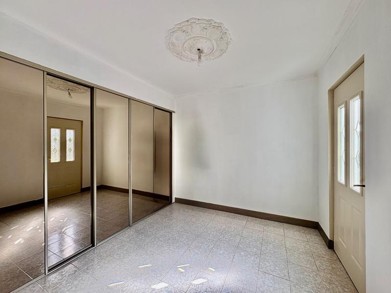 Maison - 358 m² - 11 pièces