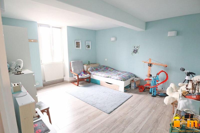 Maison de village - 110 m² - 4 pièces