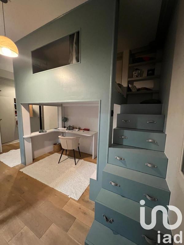 Maison - 400 m² - 8 pièces