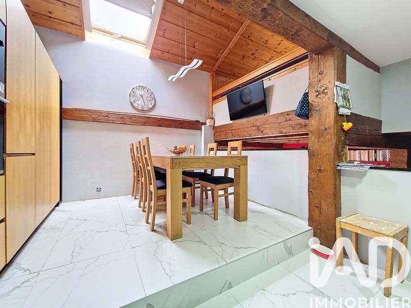 Appartement - 181 m² - 5 pièces