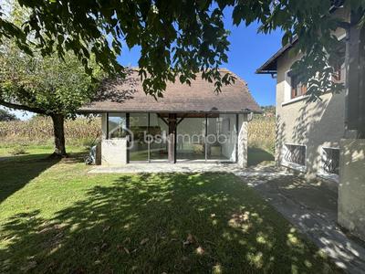 Maison traditionnelle - 150 m² - 5 pièces