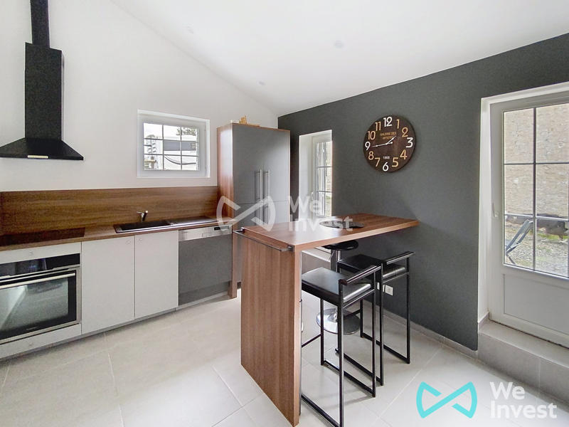 Maison - 202 m² - 6 pièces