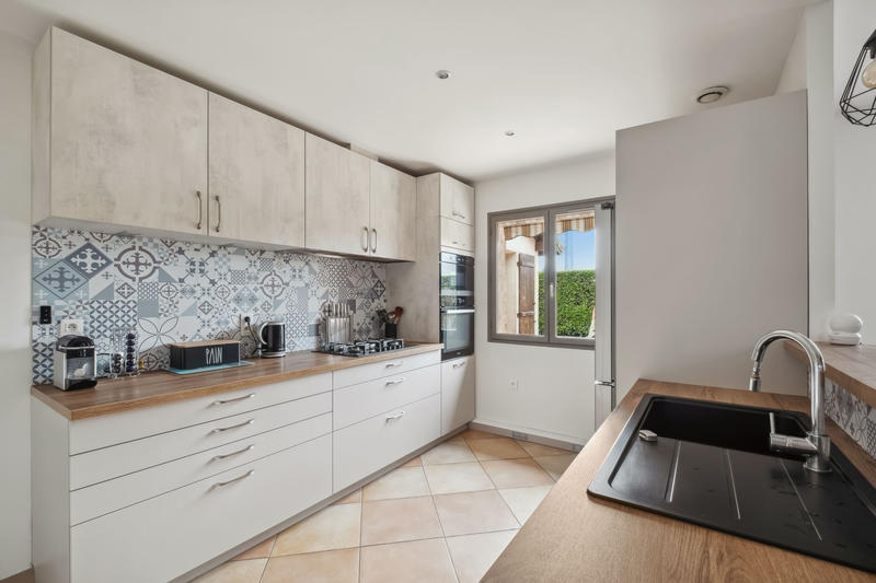 Maison - 147 m² - 6 pièces