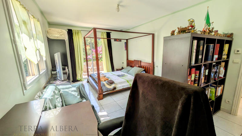 Villa - 158 m² - 5 pièces