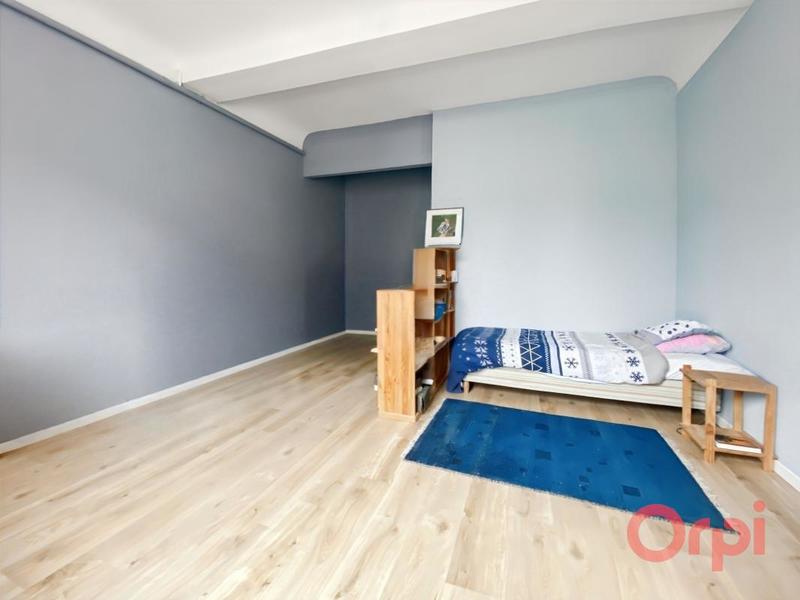 Appartement - 121 m² - 4 pièces