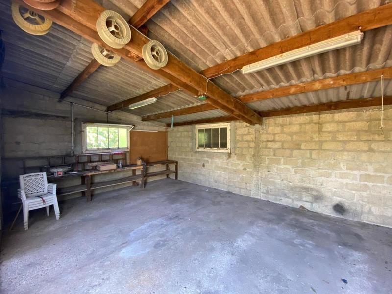 Terrain constructible - 1 128 m²