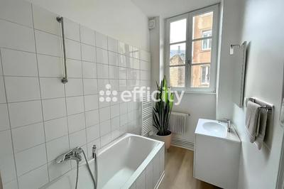 Appartement - 87 m² - 4 pièces