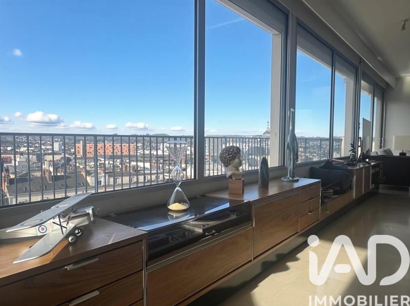 Appartement - 147 m² - 6 pièces