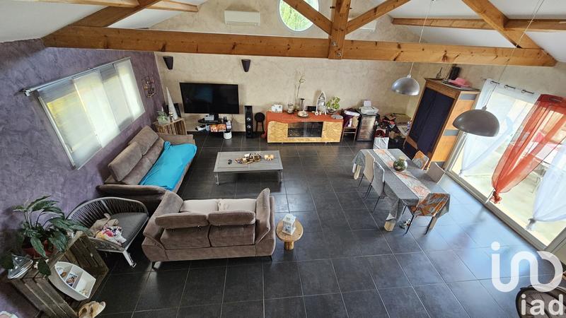 Maison - 171 m² - 7 pièces