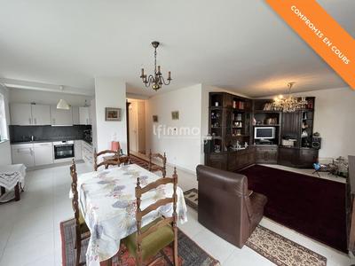 Appartement - 81 m² - 3 pièces