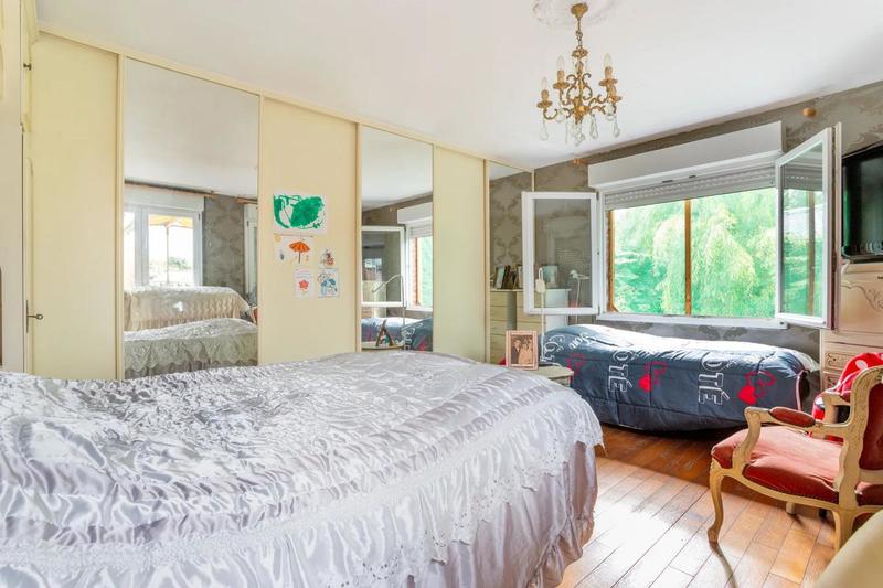 Appartement - 110 m² - 4 pièces