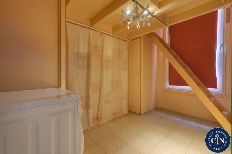 Appartement - 81 m² - 3 pièces