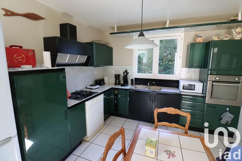 Maison - 242 m² - 6 pièces