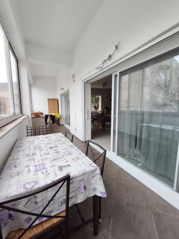 Appartement - 98 m² - 4 pièces