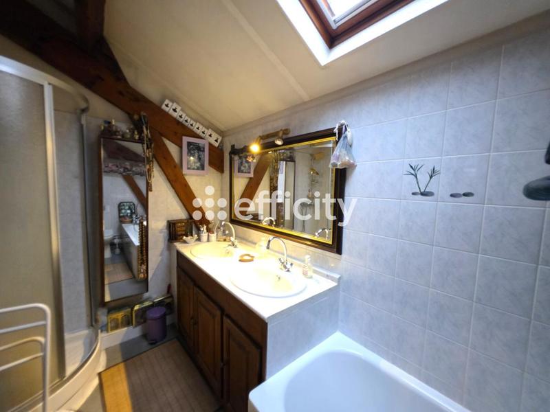 Pavillon - 182 m² - 8 pièces