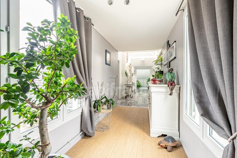 Appartement - 130 m² - 6 pièces