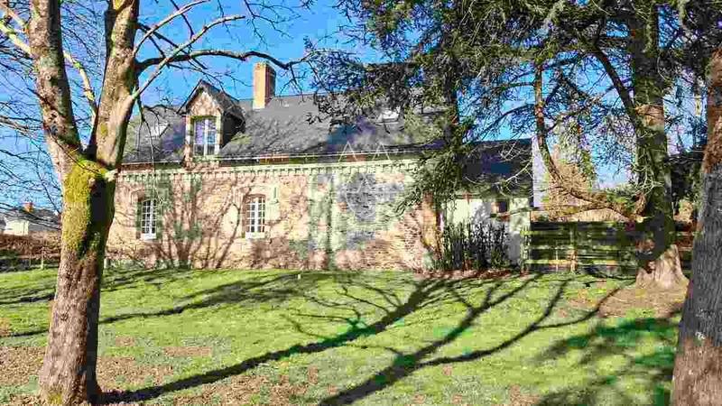 Château - 700 m² - 20 pièces