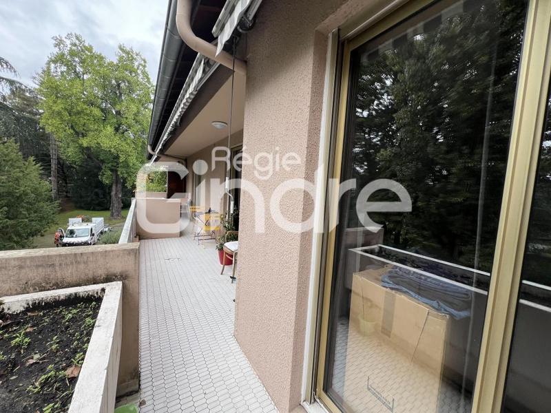 Appartement - 93 m² - 4 pièces