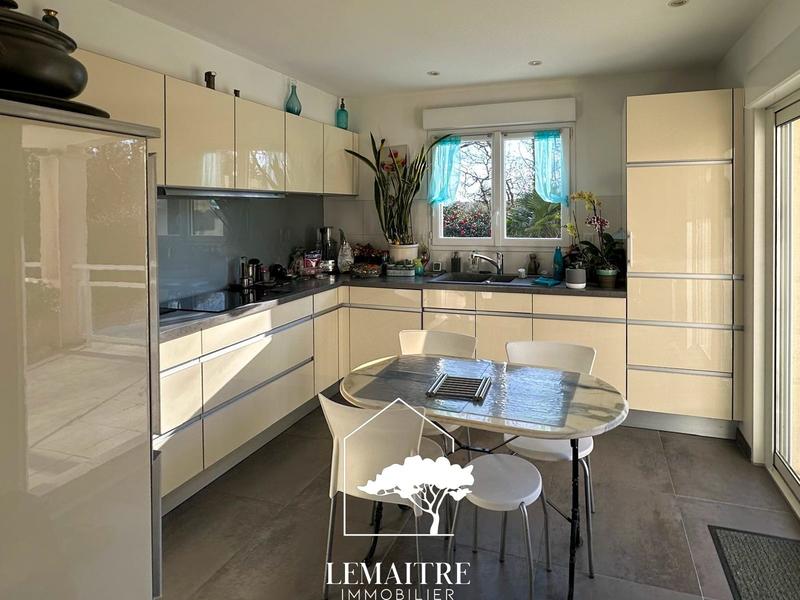 Maison - 135 m² - 5 pièces