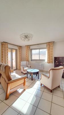 Appartement - 91 m² - 3 pièces