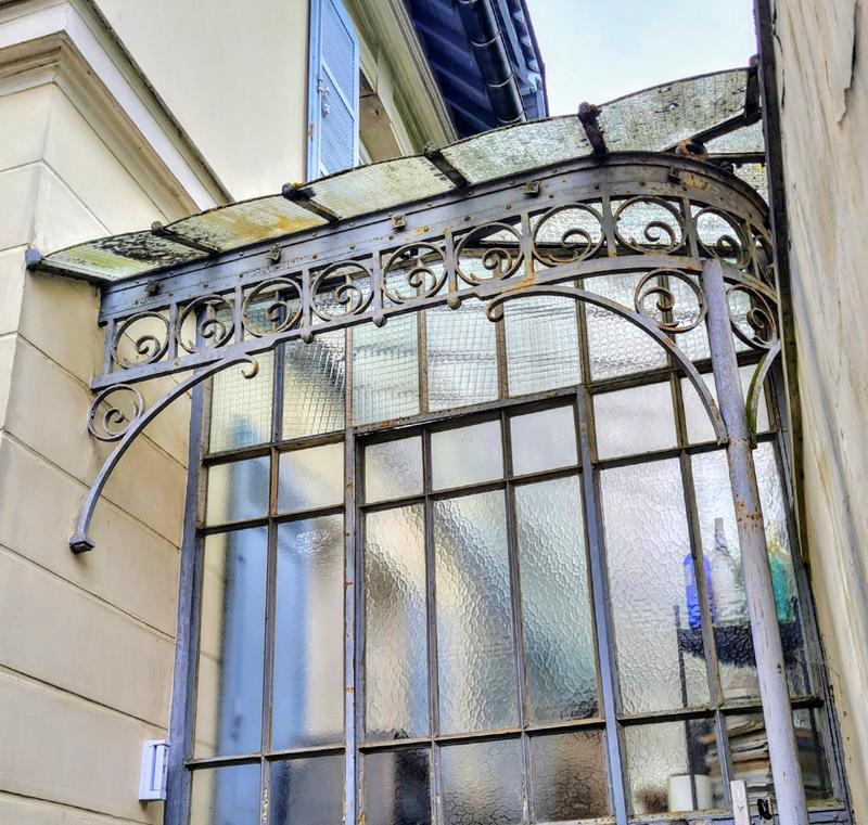 Maison - 283 m² - 11 pièces