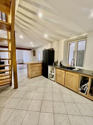 Maison traditionnelle - 80 m² - 4 pièces