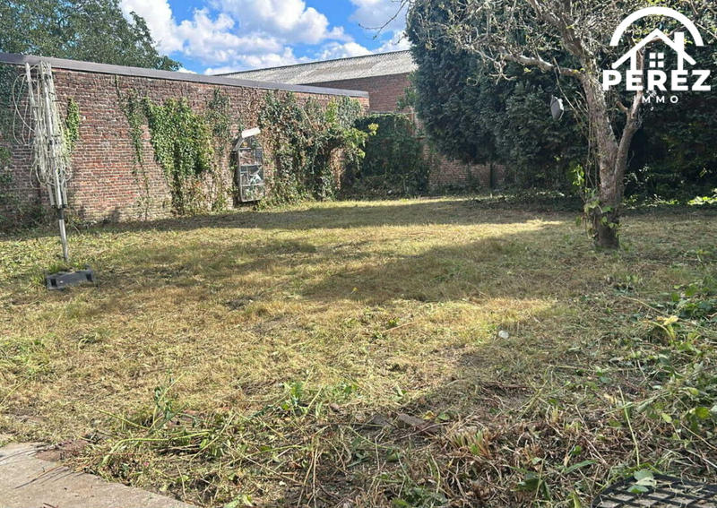 Maison - 213 m² - 7 pièces